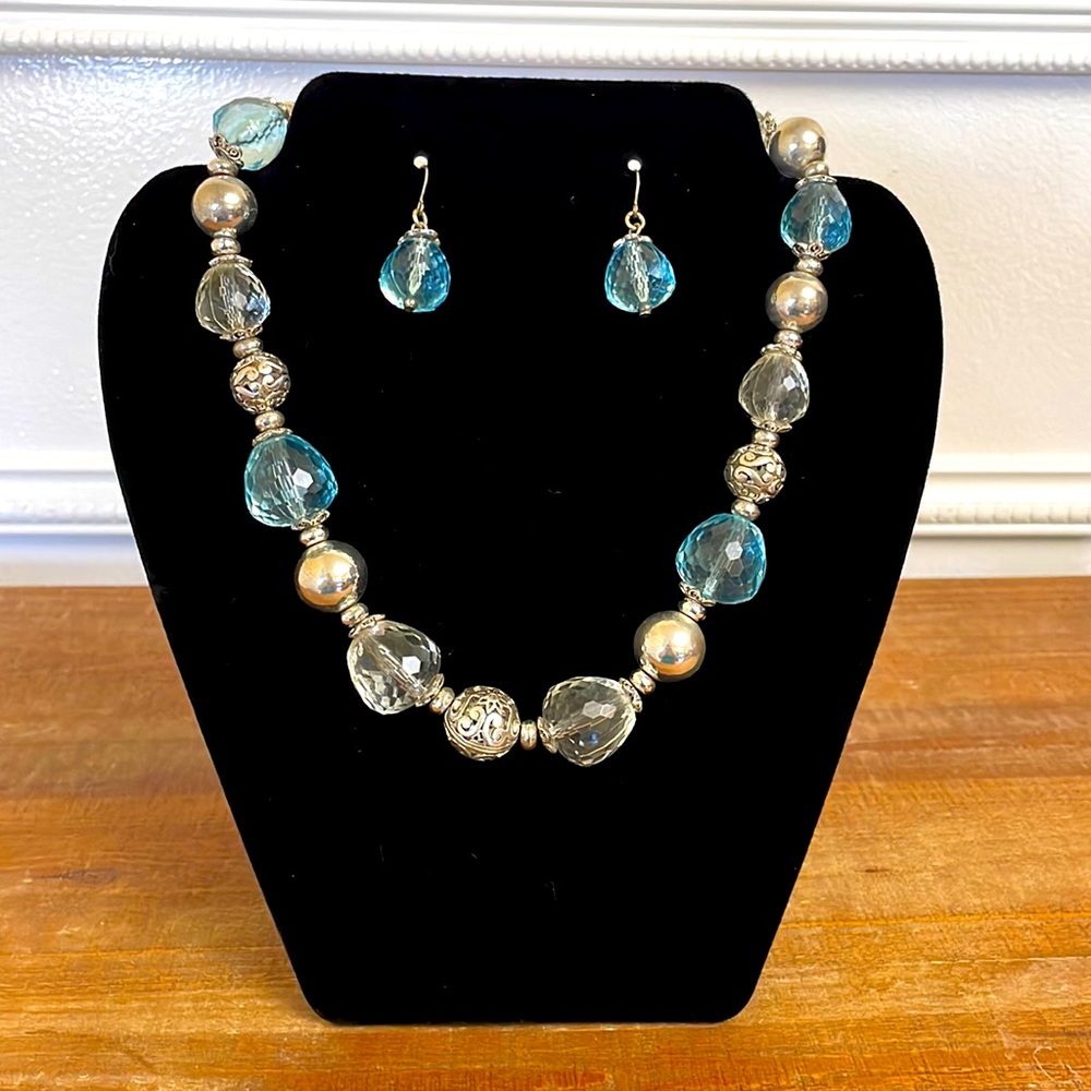 Chunky Faceted Crystal and Blue Necklace and Drop Earrings Set